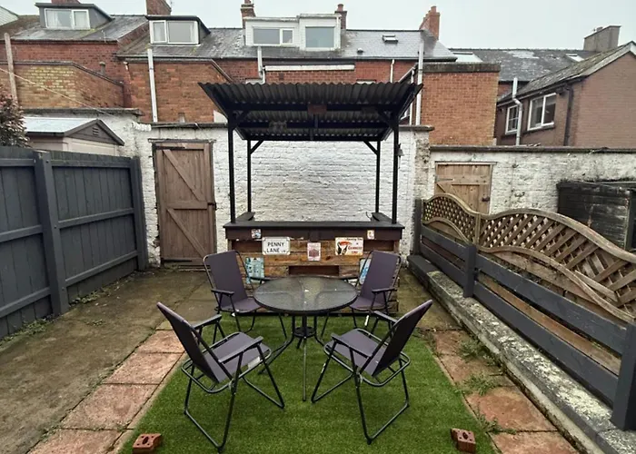 Excellent, Comfortable Location To Visit Belfast